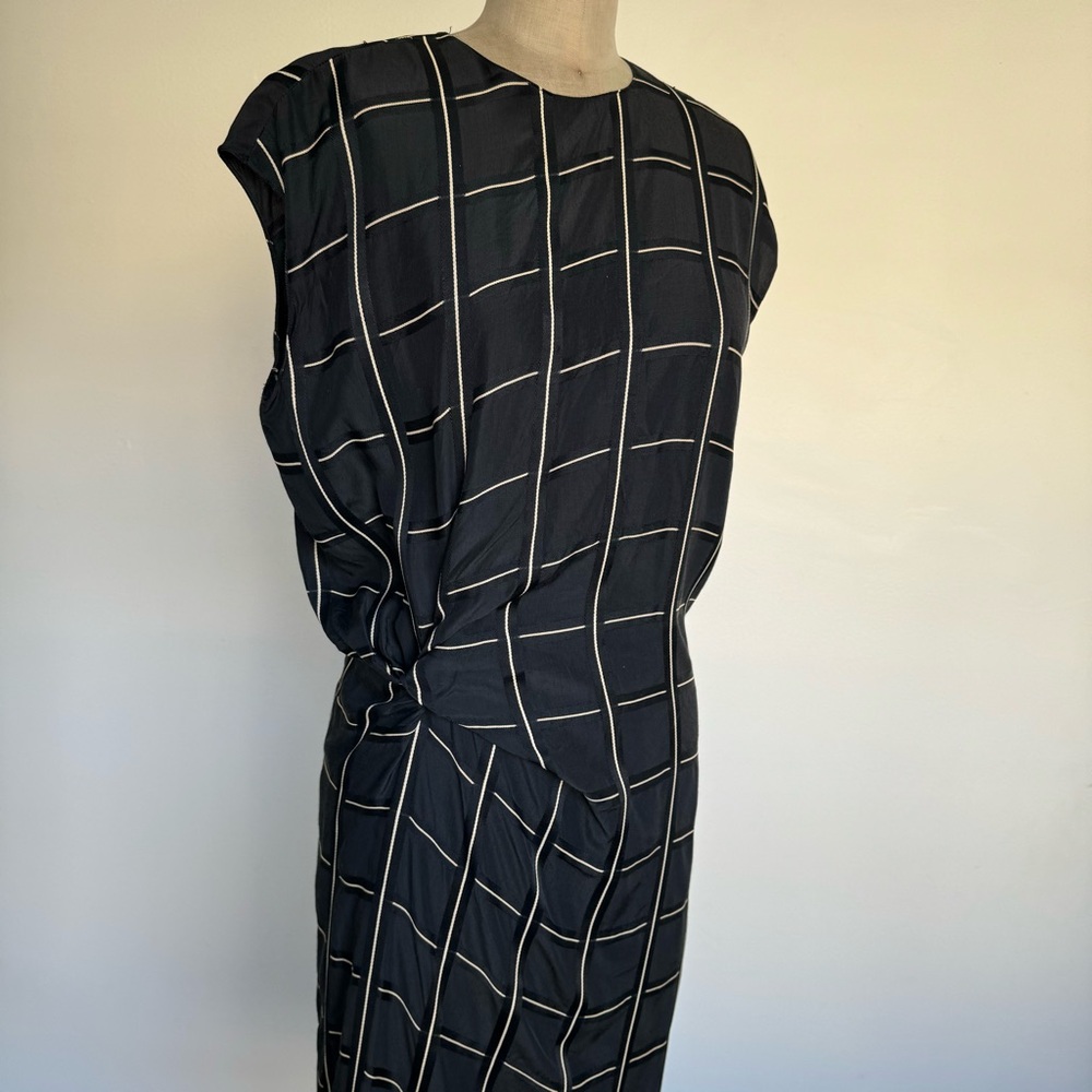 DESIGNER Lanvin Black Checked Knot Detail Dress - Picture 11 of 11